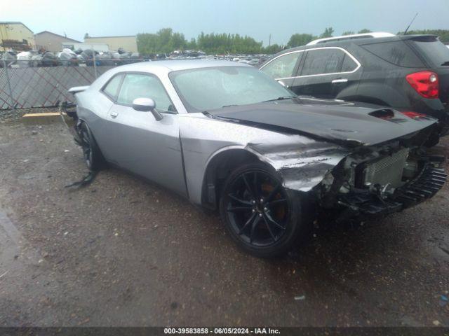  Salvage Dodge Challenger