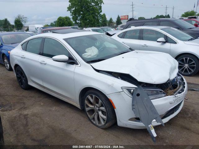  Salvage Chrysler 200