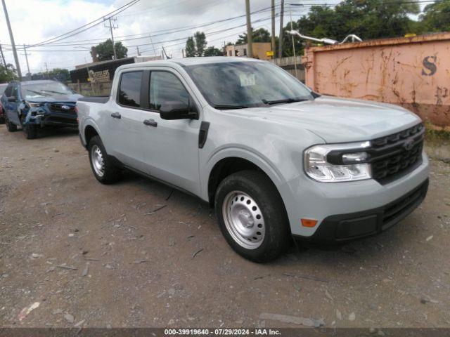  Salvage Ford Maverick