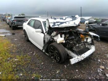  Salvage Chrysler 300