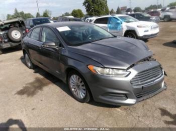  Salvage Ford Fusion