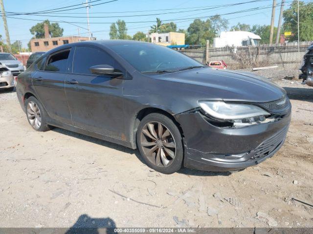  Salvage Chrysler 200