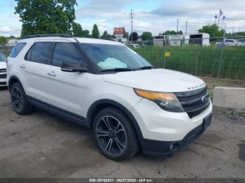  Salvage Ford Explorer