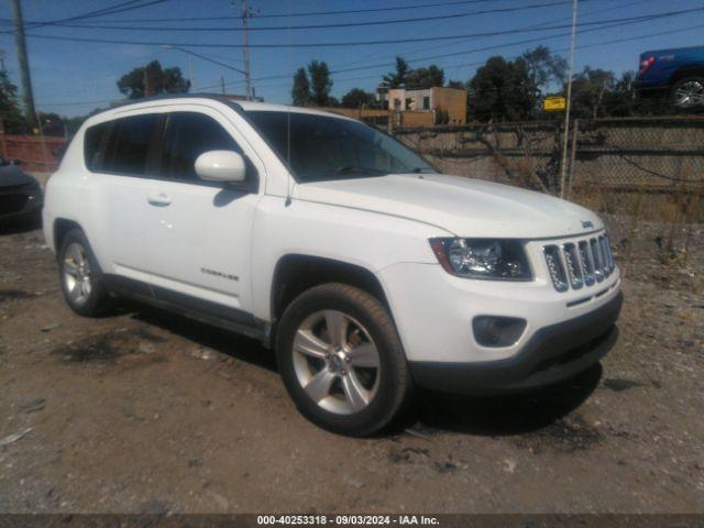  Salvage Jeep Compass