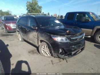  Salvage Kia Sorento