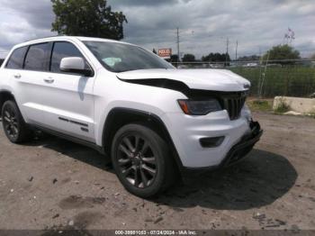  Salvage Jeep Grand Cherokee