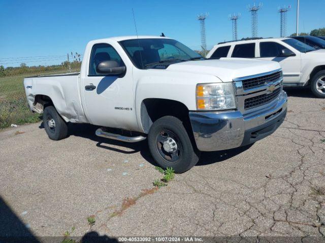  Salvage Chevrolet Silverado 2500