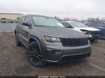  Salvage Jeep Grand Cherokee