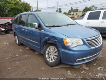  Salvage Chrysler Town & Country