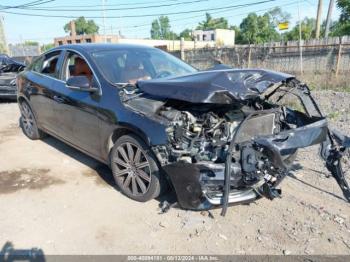  Salvage Volvo S60