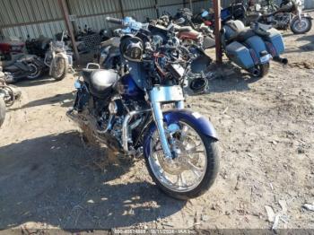  Salvage Harley-Davidson Flhxi