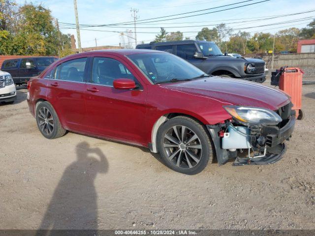  Salvage Chrysler 200