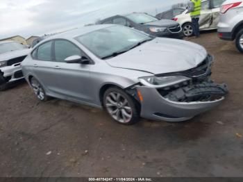  Salvage Chrysler 200