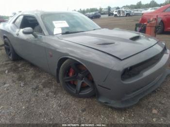  Salvage Dodge Challenger