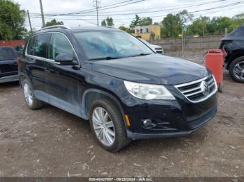  Salvage Volkswagen Tiguan