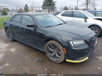  Salvage Chrysler 300