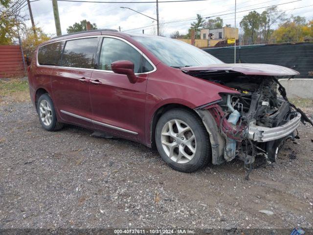  Salvage Chrysler Pacifica