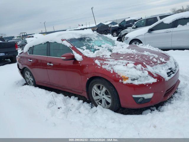  Salvage Nissan Altima