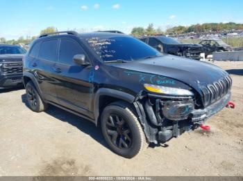  Salvage Jeep Cherokee