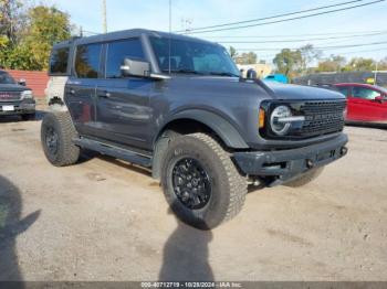  Salvage Ford Bronco