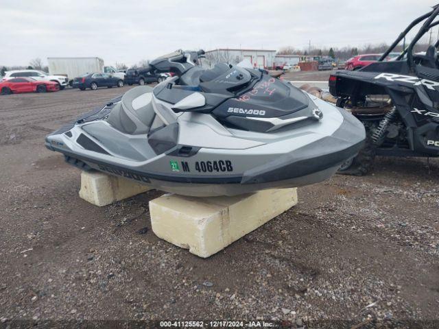  Salvage Sea-Doo Seadoo