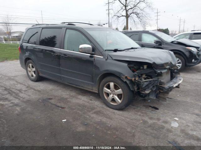  Salvage Volkswagen Routan