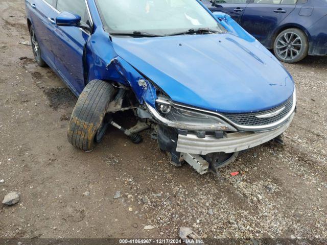  Salvage Chrysler 200