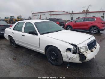  Salvage Ford Crown Victoria