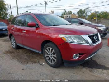  Salvage Nissan Pathfinder