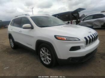  Salvage Jeep Cherokee