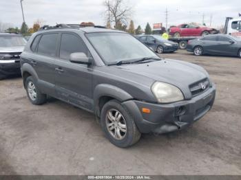  Salvage Hyundai TUCSON