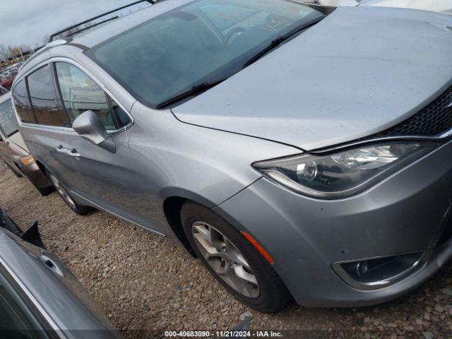  Salvage Chrysler Pacifica