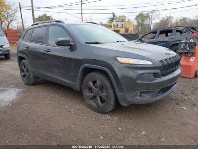  Salvage Jeep Cherokee