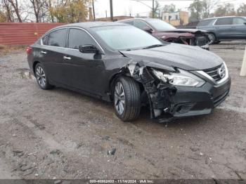  Salvage Nissan Altima