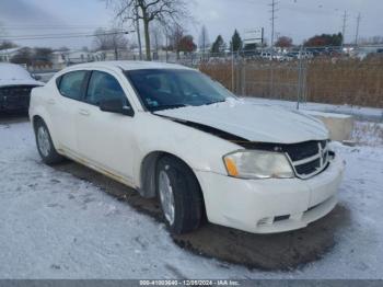  Salvage Dodge Avenger