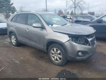  Salvage Kia Sorento