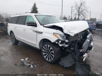  Salvage Lincoln Navigator