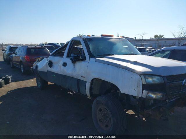  Salvage Chevrolet Silverado 2500