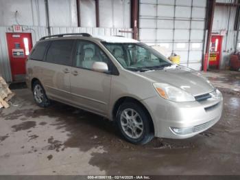  Salvage Toyota Sienna