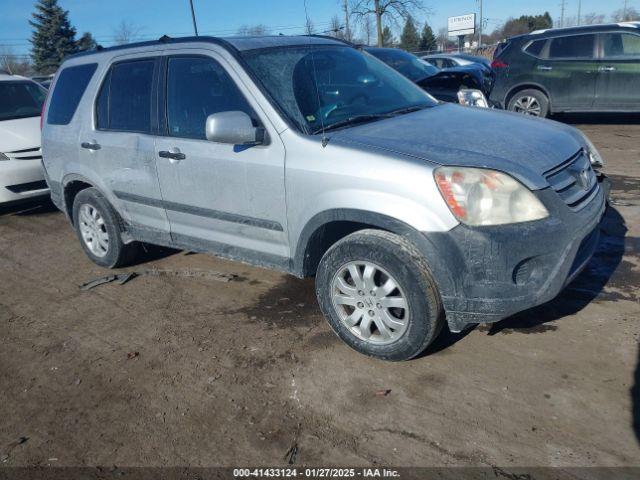  Salvage Honda CR-V