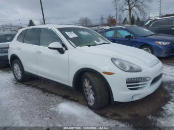  Salvage Porsche Cayenne