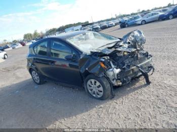  Salvage Toyota Prius c