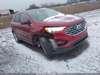  Salvage Ford Edge