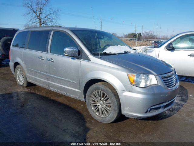  Salvage Chrysler Town & Country