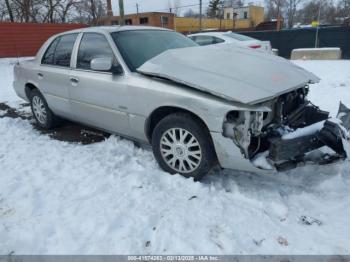  Salvage Mercury Grand Marquis