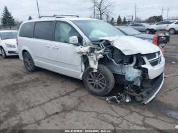  Salvage Dodge Grand Caravan