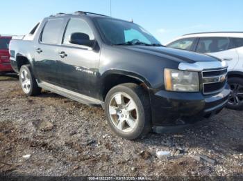  Salvage Chevrolet Avalanche 1500