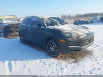  Salvage Porsche Cayenne