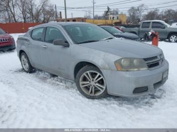  Salvage Dodge Avenger