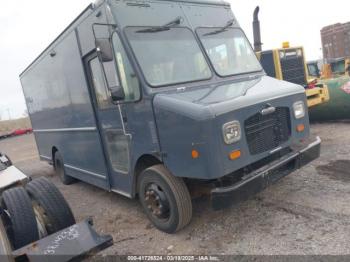  Salvage Freightliner Mt45g